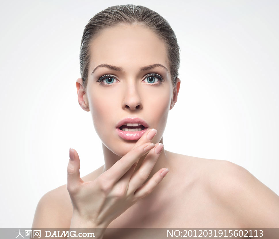做出惊讶表情的美容美女摄影高清图片 - 大图网