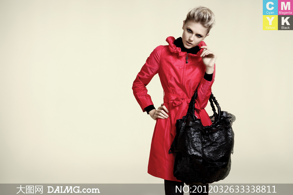 秋冬时尚服饰广告模特人物摄影高清图片 - 大图