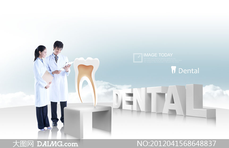 探讨问题的男女医生人物PSD分层素材 - 大图网