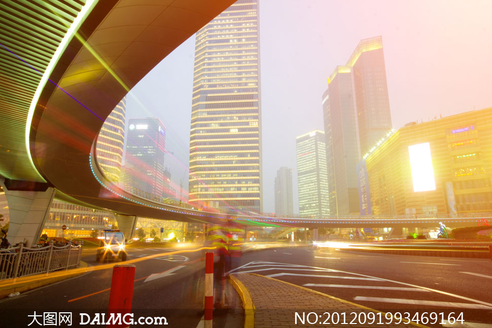 大城市高架桥与高楼大厦高清图片 - 大图网设计