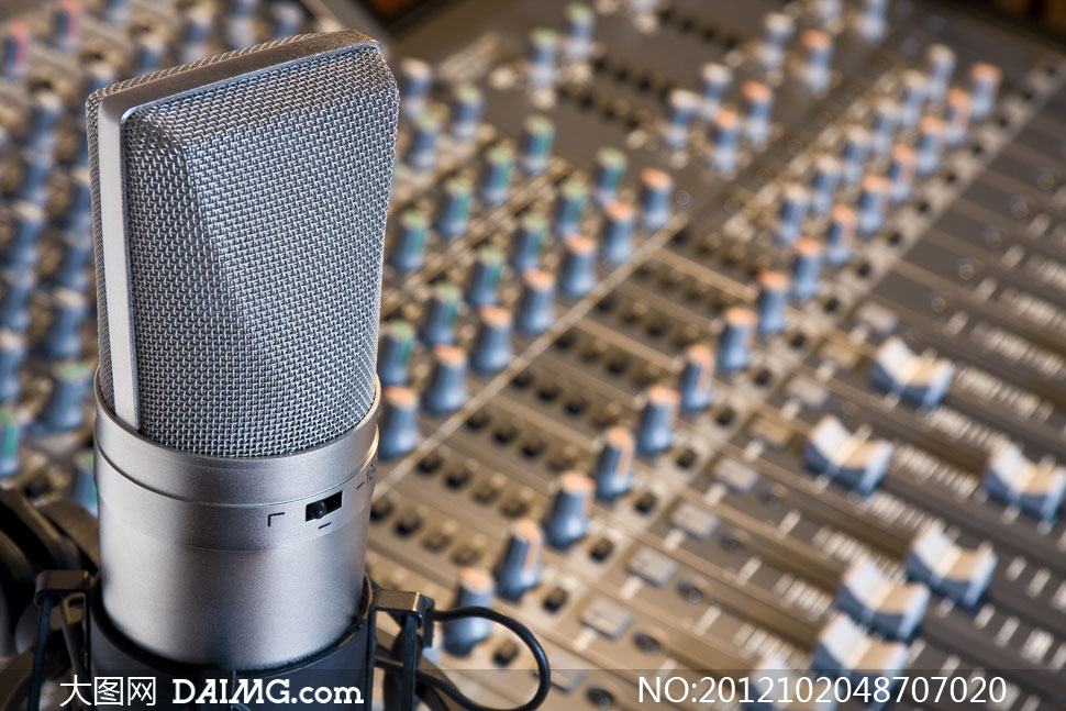 麦克风话筒与专业调音设备高清图片 - 大图网设