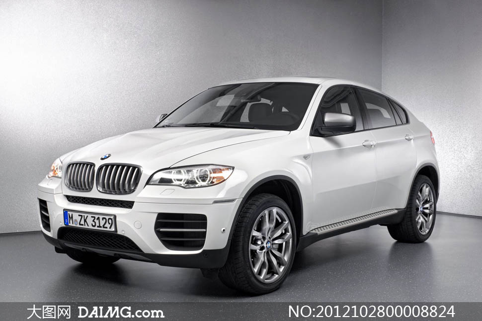 宝马BMW白色轿车摄影图片 - 大图网设计素材